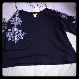 NWT Ruby rd Shirt size M black with white details